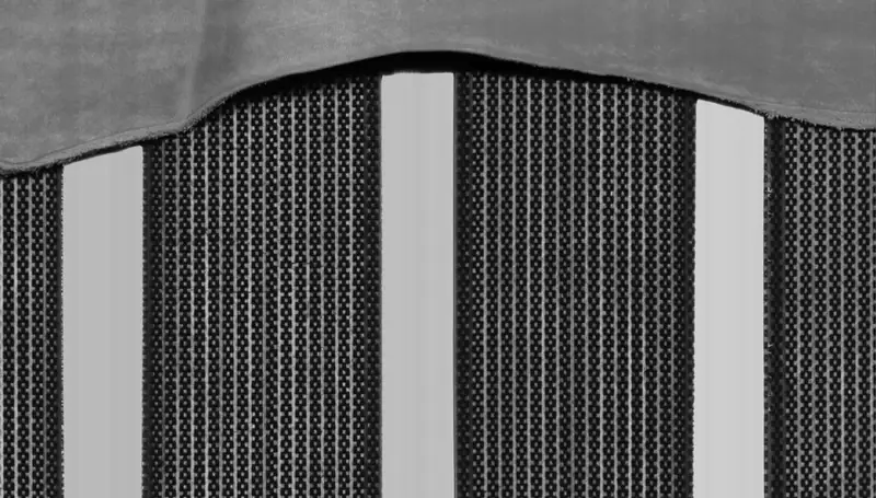 Scanner image from a production line: the edge of a hide on the conveyor belts
